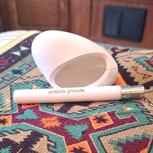 Ariana Grande Mod